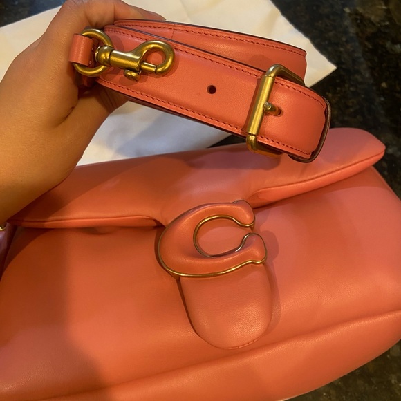 Coach Pink Pillow Tabby Shoulder Bag 26 - Picture 5 of 10